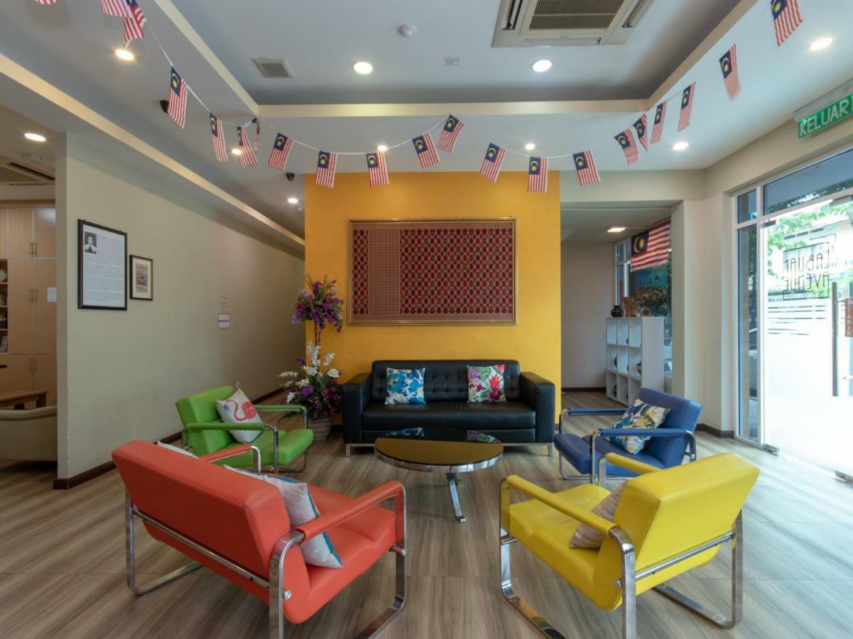 Oyo 89344 Labuan Avenue Hotel Exterior foto